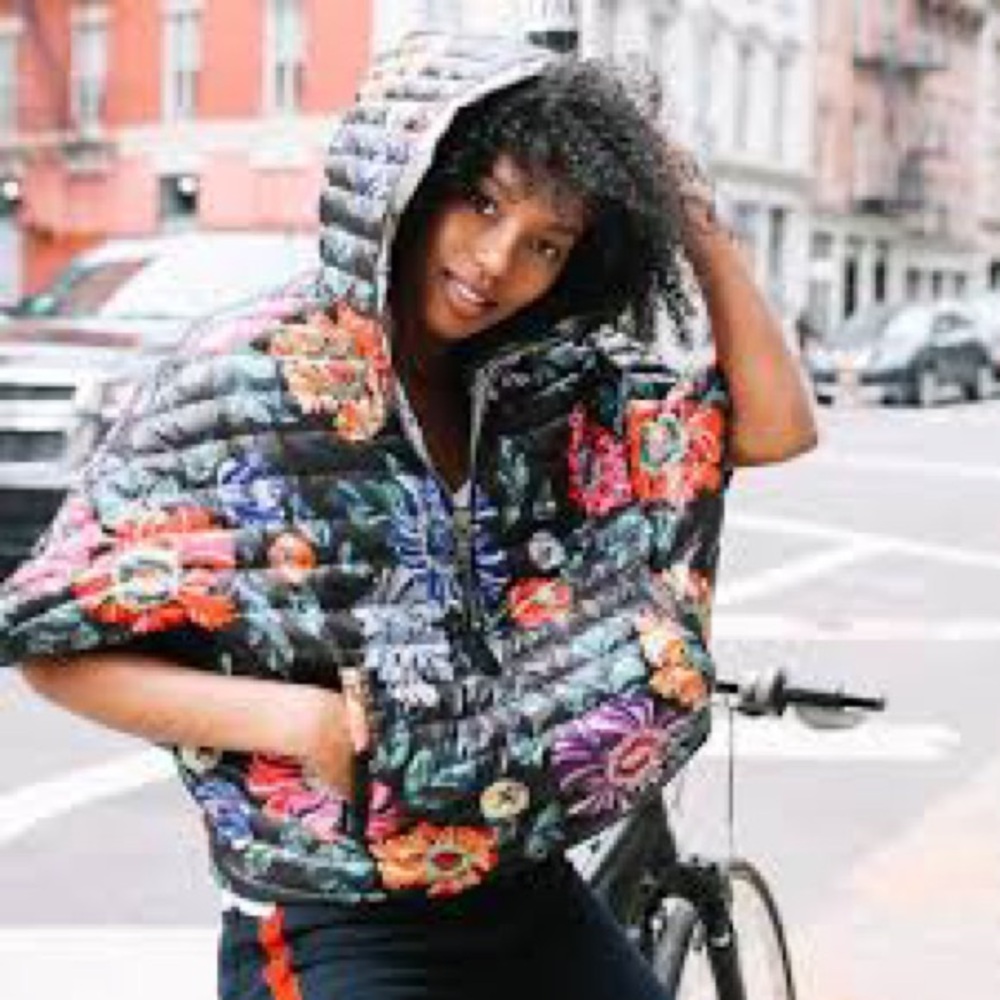 Think Royln Floral Cropped Hooded  poncho XS/S